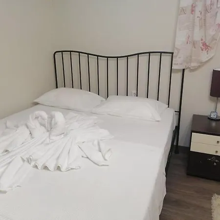 Paps Apartmán *